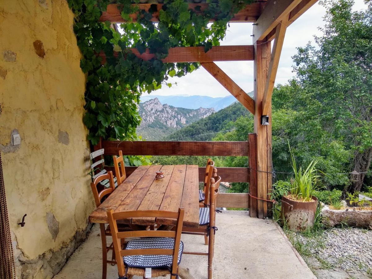 Gite De La Chabespa, Belle Vue, Au Calme Sigottier Экстерьер фото